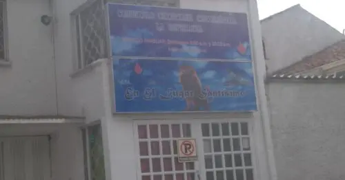 COMUNIDAD CRISTIANA CARISMATICA COMUNIDAD CRISTIANA CARISMATICA